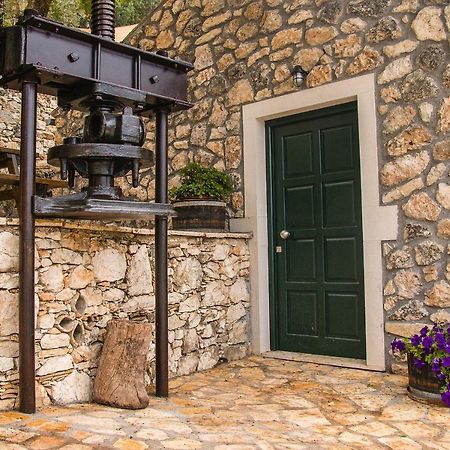 Castelli Olive Press Acharavi (Corfu) Exterior foto